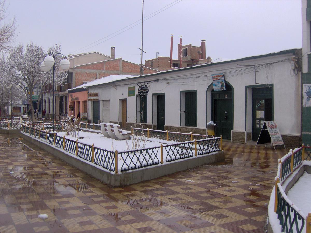 Rummy Hostal Uyuni Bagian luar foto